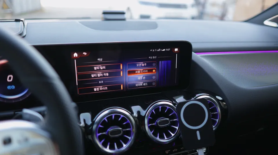 Mercedes-Benz EQB car audio - Mercedes-Benz EQB Burmester Moving Tweeter Review photo 7