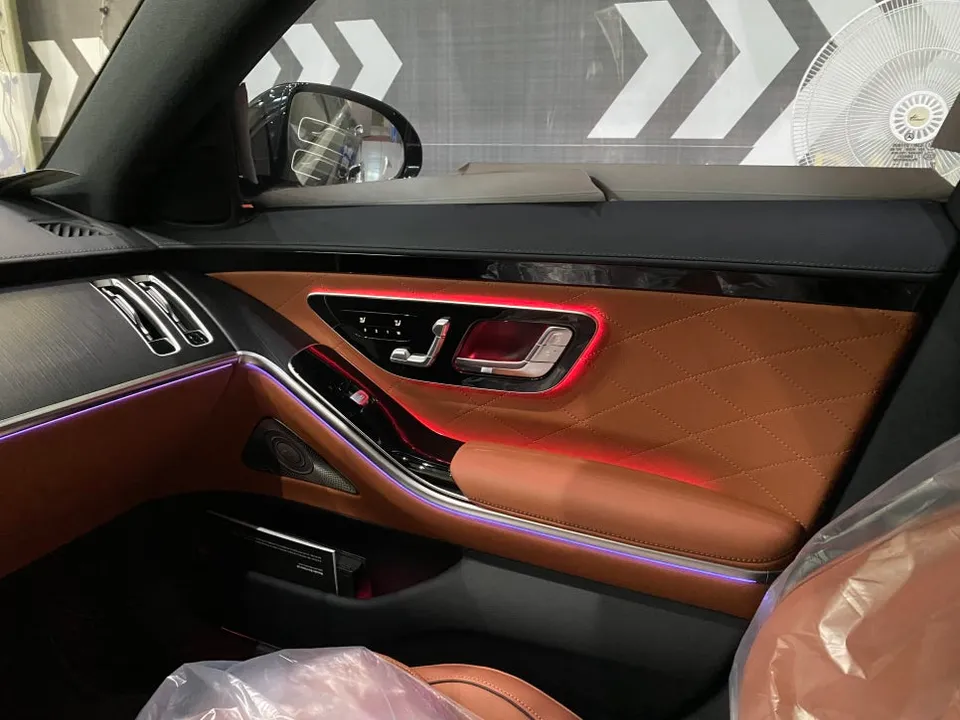 Mercedes-Benz S-Class W223 ambient lighting - Mercedes-Benz S-Class Ambient Lighting Review — Enhanced Interior photo 3