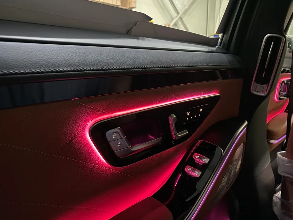 Mercedes-Benz S-Class W223 ambient lighting - Mercedes-Benz S-Class Ambient Lighting Review — Enhanced Interior photo 4