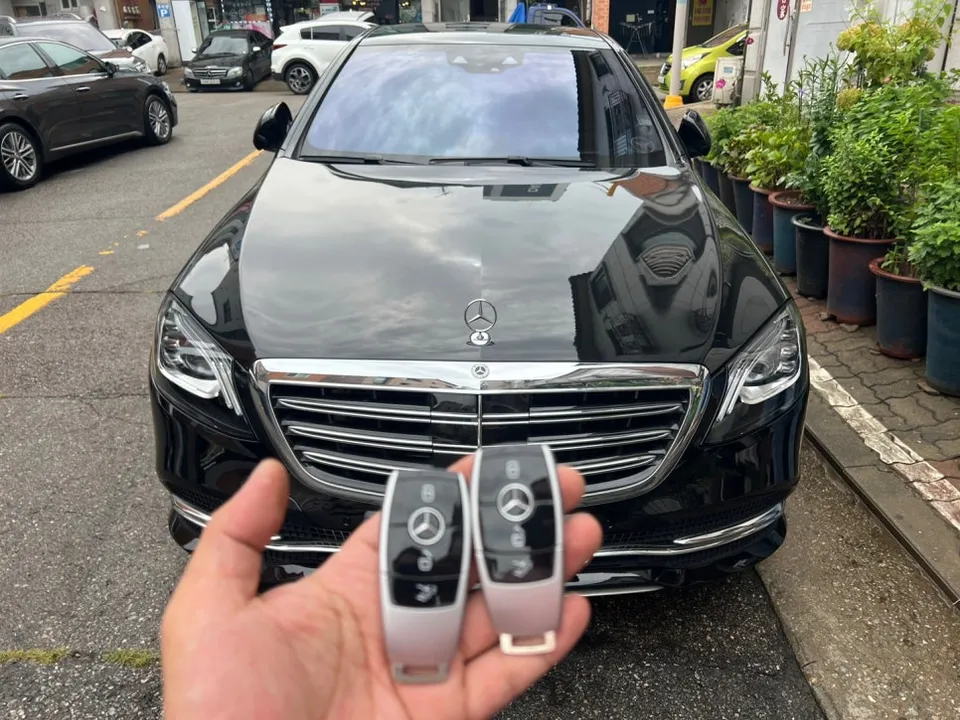 Mercedes-Benz S-Class W222 oem options installation result