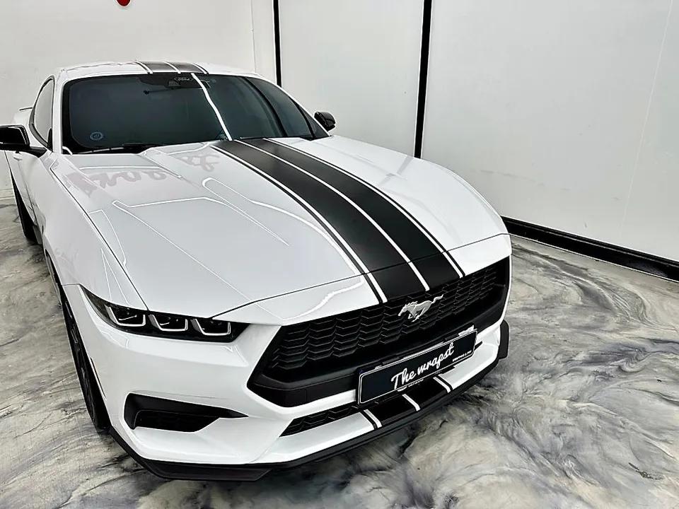 Ford Mustang 7th Gen PPF施工事例｜費用目安・仕上がり 施工写真 2-3