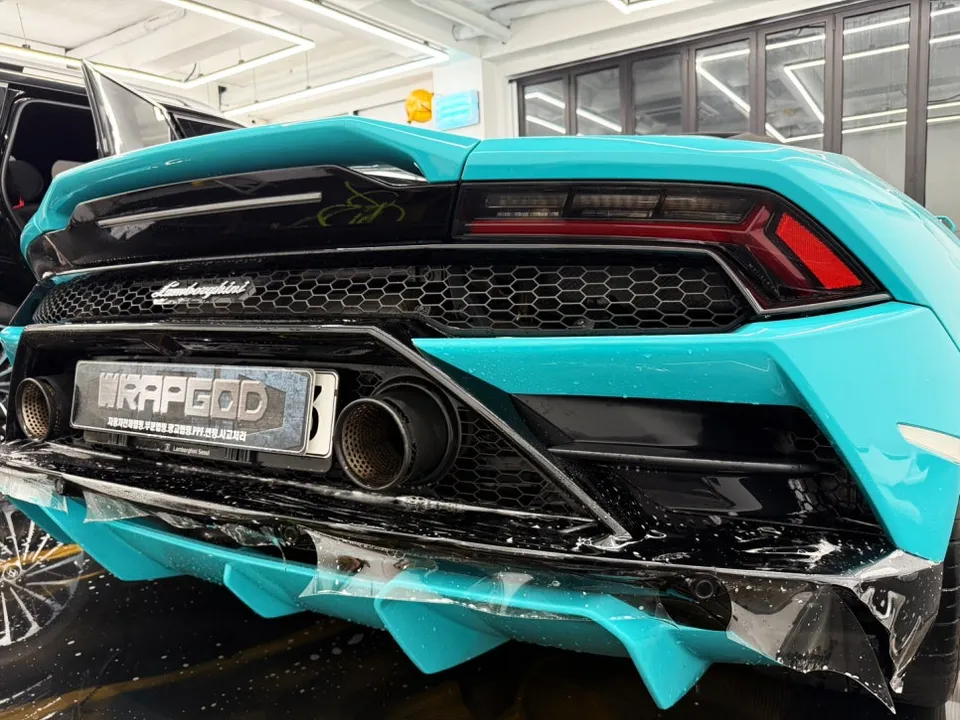 Lamborghini HuracánのPPF施工事例|ハイグロシ保護 施工写真 3-2