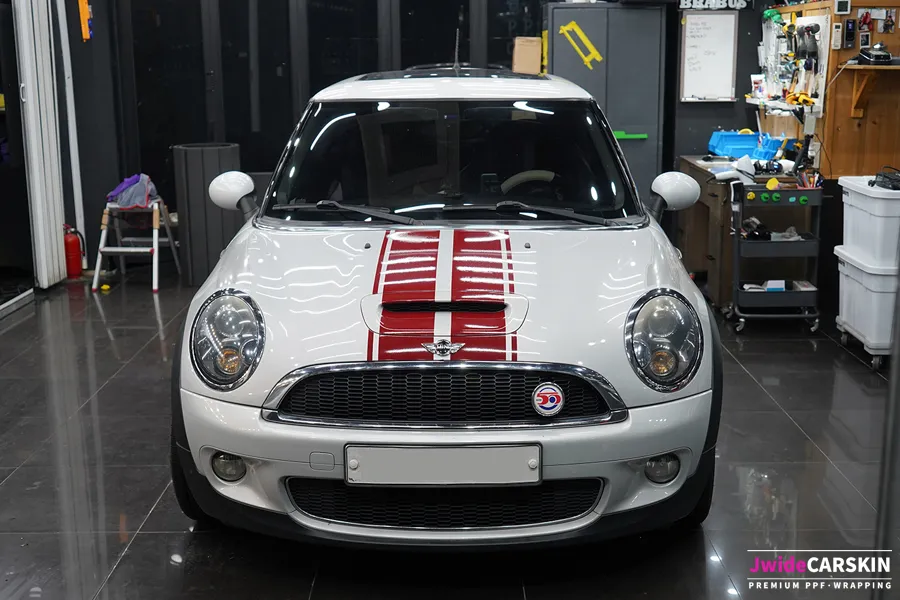 MINI MINI Cooperのカーラッピング事例｜費用目安・仕上がり 施工写真 4-2