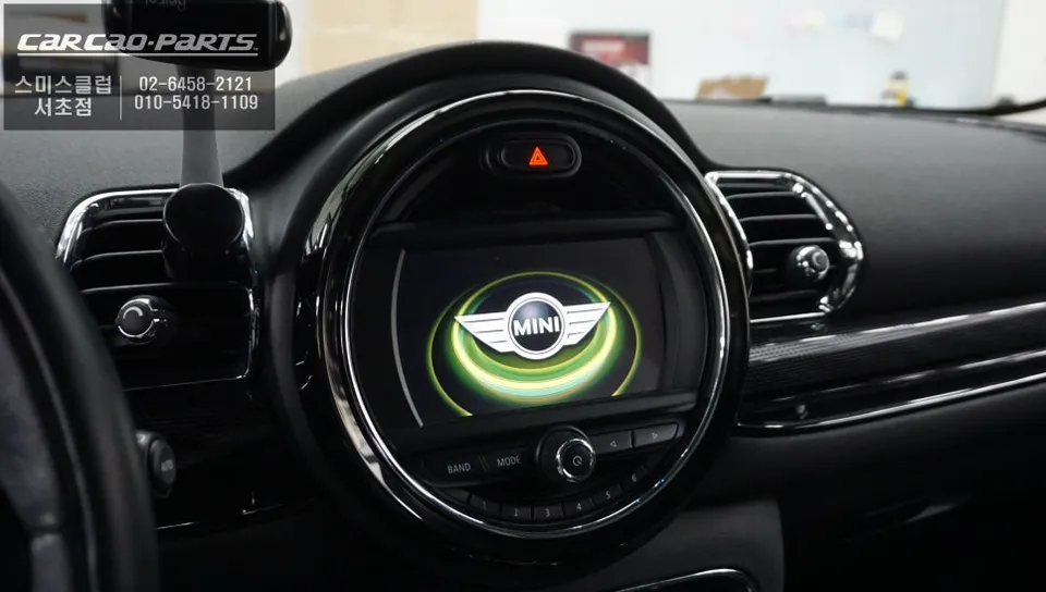 BMW MINI CarPlay Installation Review — No Signal Fixed photo 2