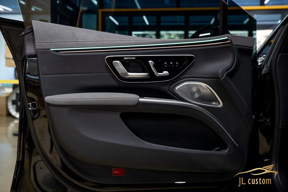 Mercedes-Benz EQS oem options - Mercedes-Benz EQS Oem Options Installation Review — Cost photo 5