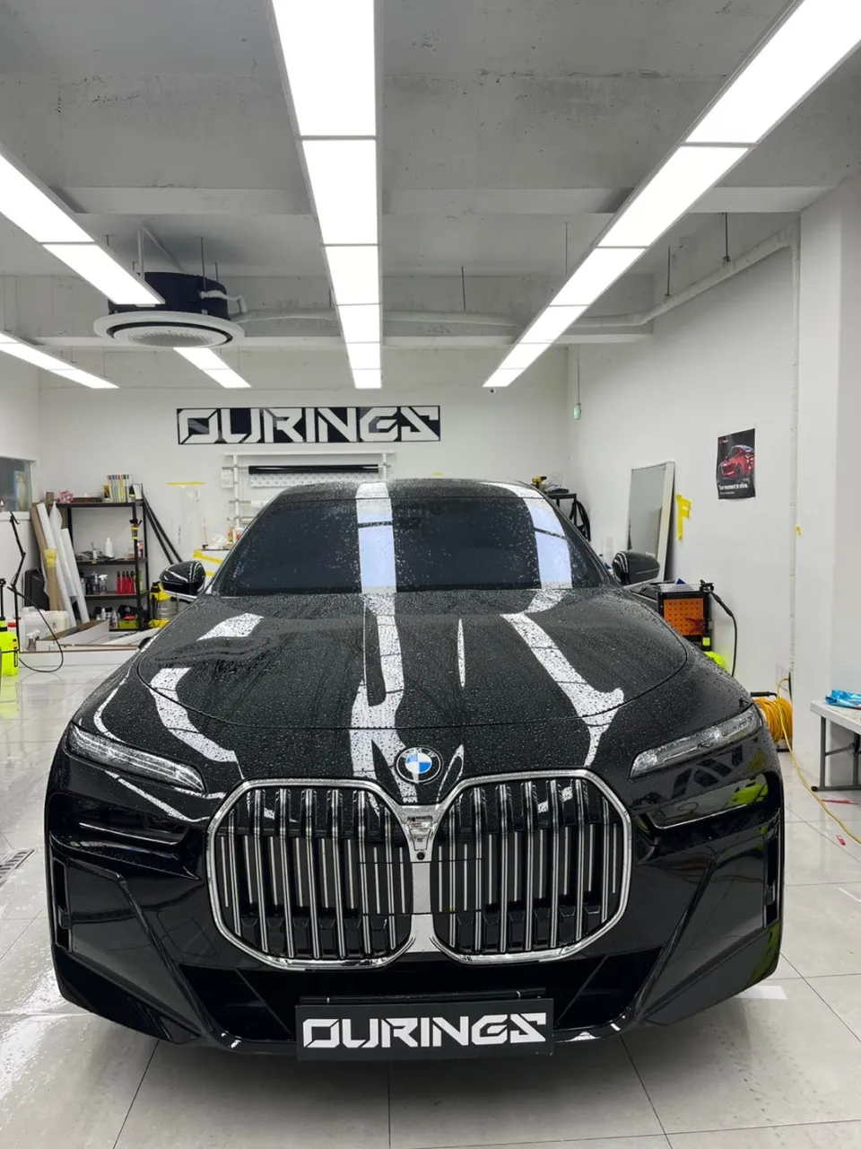 BMW 7 Series vinyl wrap installation result