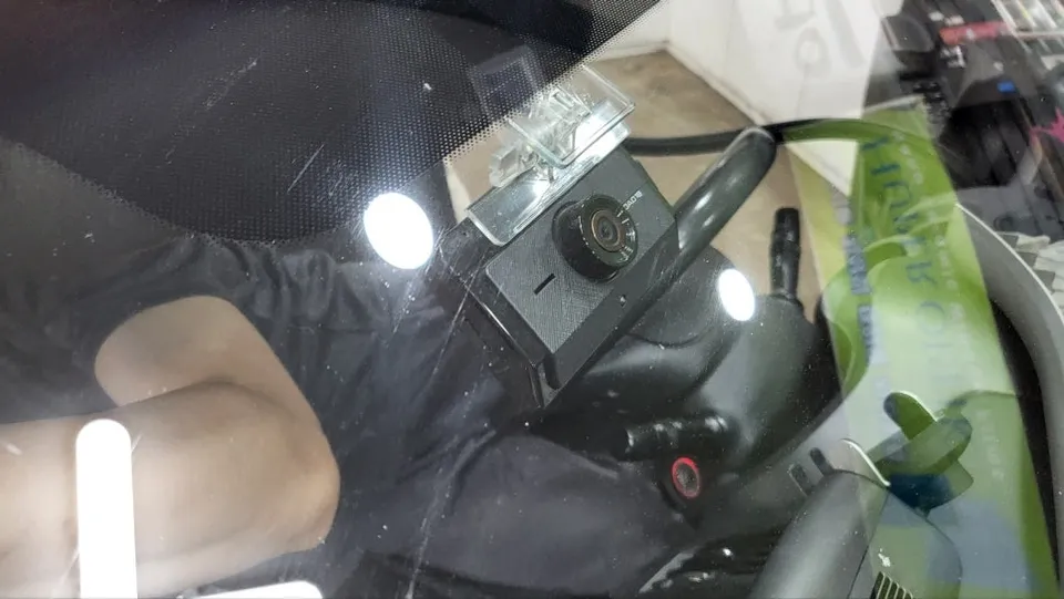 Kia Sportage dash cam - Kia Sportage Dash Cam Installation Review photo 3