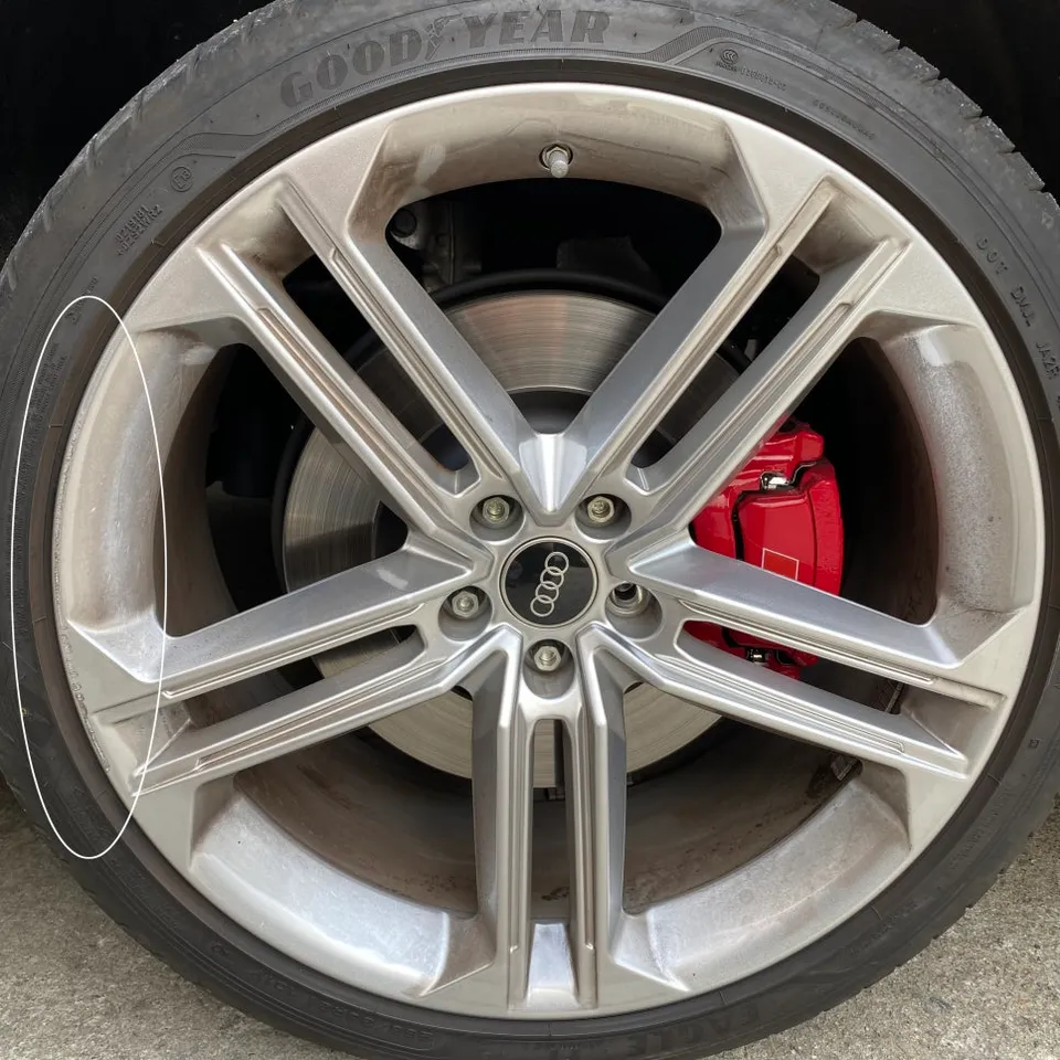 Audi S8 Wheel Repair & Painting Review — Flawless Finish photo 2