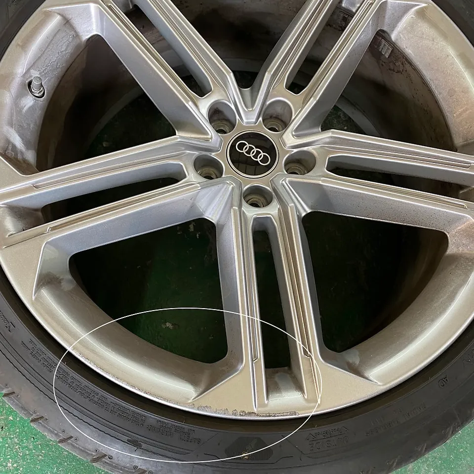 Audi S8 wheel repair - Audi S8 Wheel Repair & Painting Review — Flawless Finish photo 3