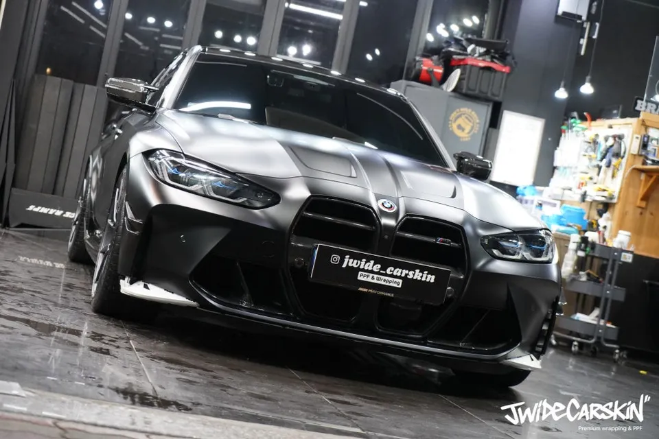BMW M3 G80 vinyl wrap - BMW M3 G80 Vinyl Wrap Review — Satin Black Finish & Paint Protect photo 4