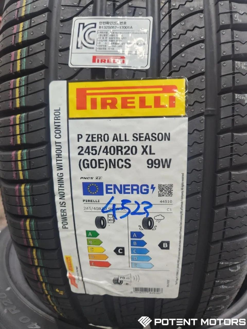 Mercedes-Benz S-Class - Mercedes-Benz S-Class Pirelli P-Zero All Season Tire Review photo 5