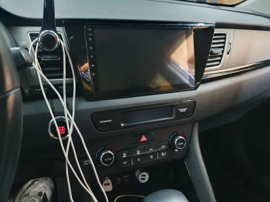 Kia Niro Hybrid android head unit - Kia Niro Hybrid Android Head Unit Review: Cost & Results photo 4