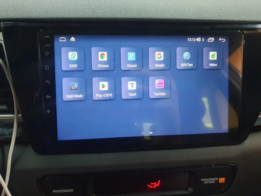 Kia Niro HybridのAndroid Auto・CarPlay取付事例 施工写真 2-2