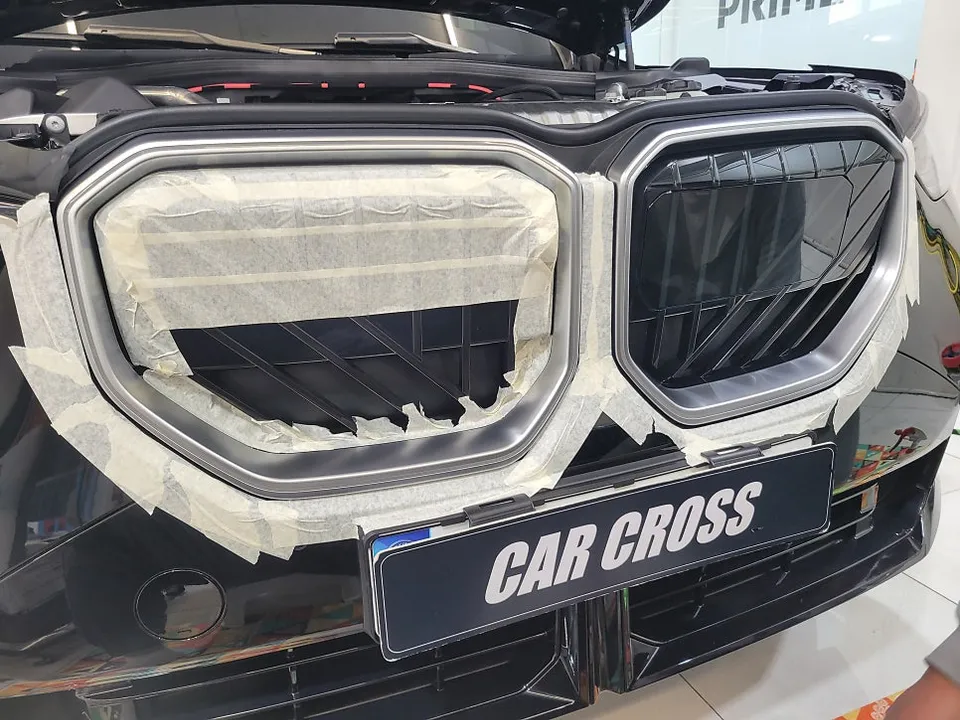 BMW X3のPPF施工事例:費用目安と仕上がり 施工写真 2-3