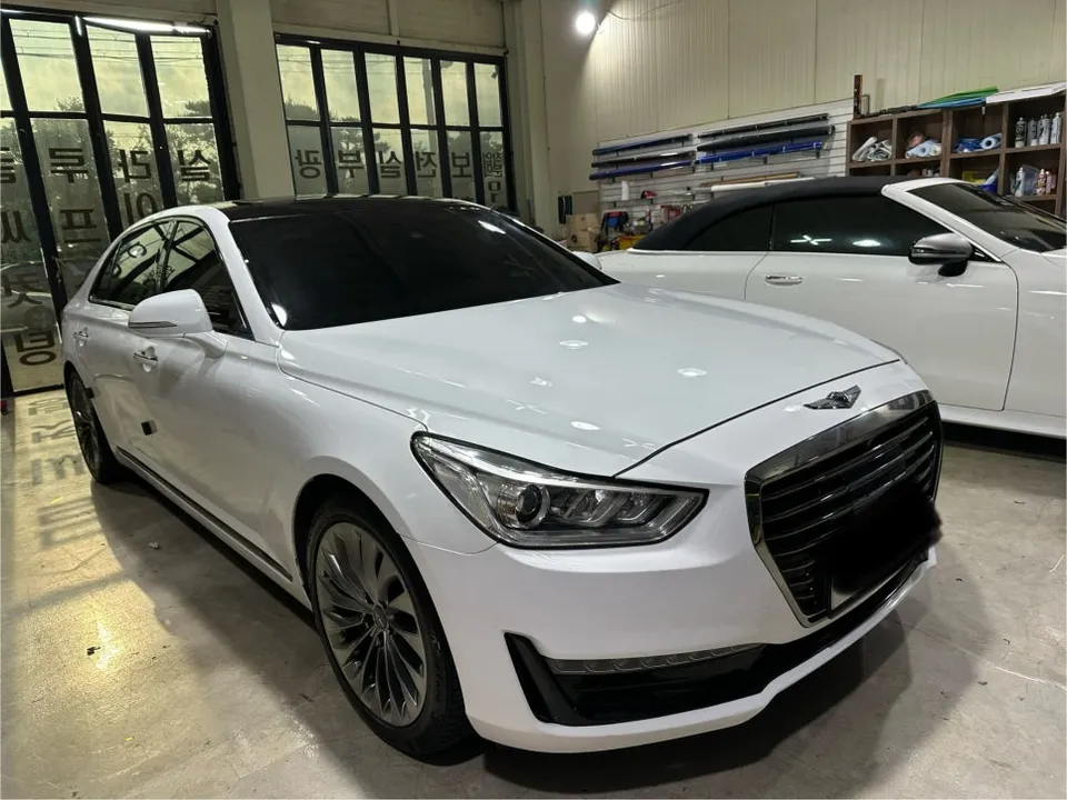 Genesis EQ900のカーラッピング事例|費用目安・仕上がり 施工写真 3-1