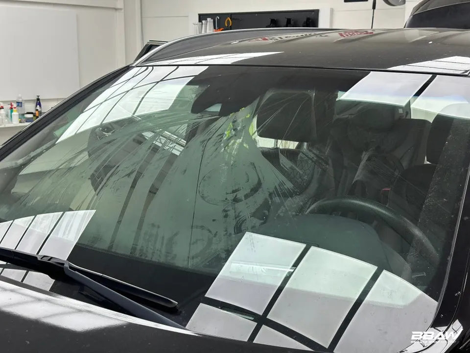 Kia Santa Fe TMのカーフィルム施工事例|費用目安・仕上がり 施工写真 3-2