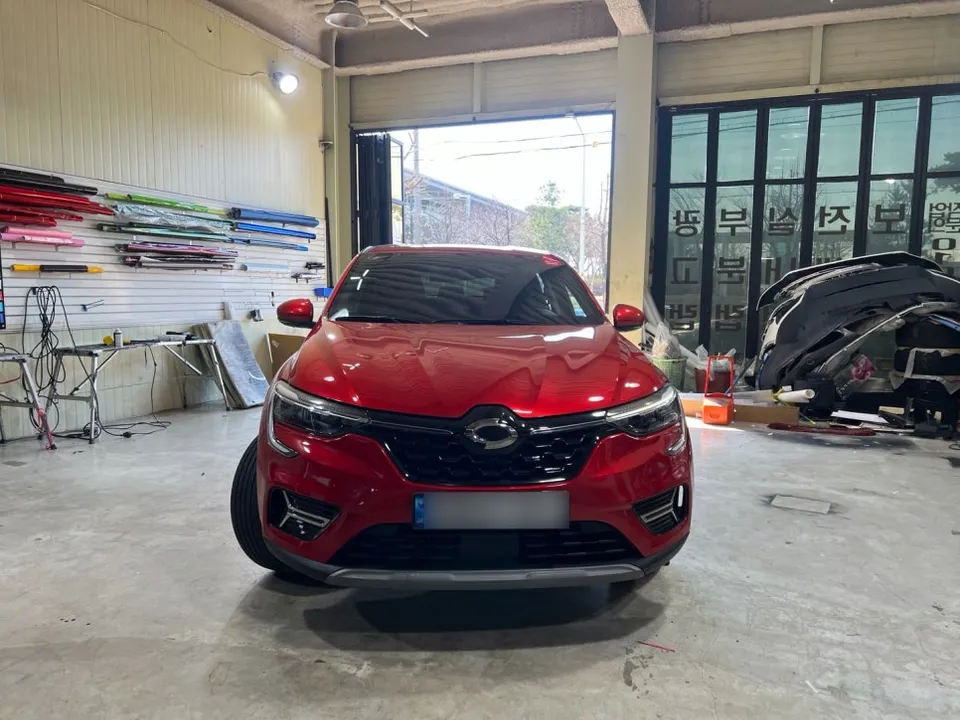 Renault XM3のカーラッピング事例|費用目安・仕上がり 施工写真 1-1