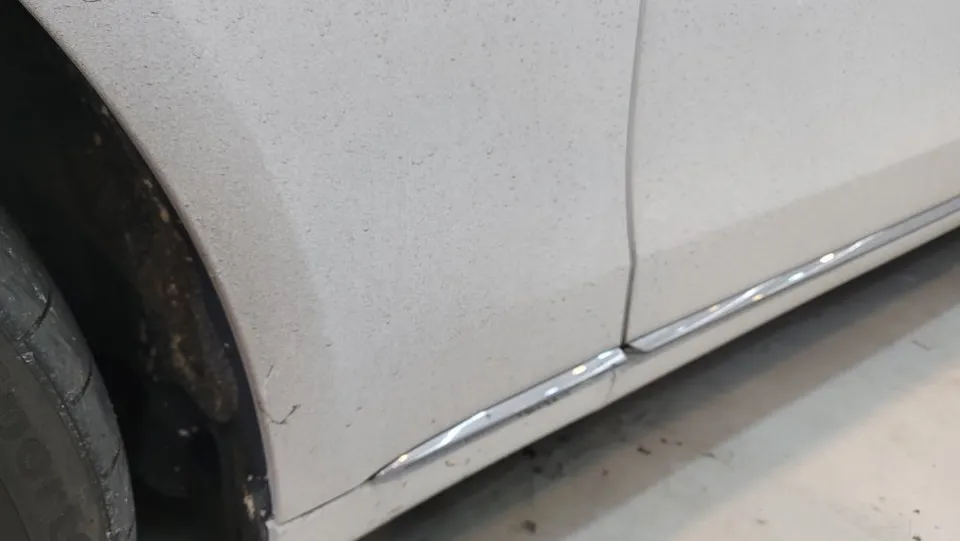 Mercedes-Benz S-Classのホイールリペア・塗装事例 施工写真 5