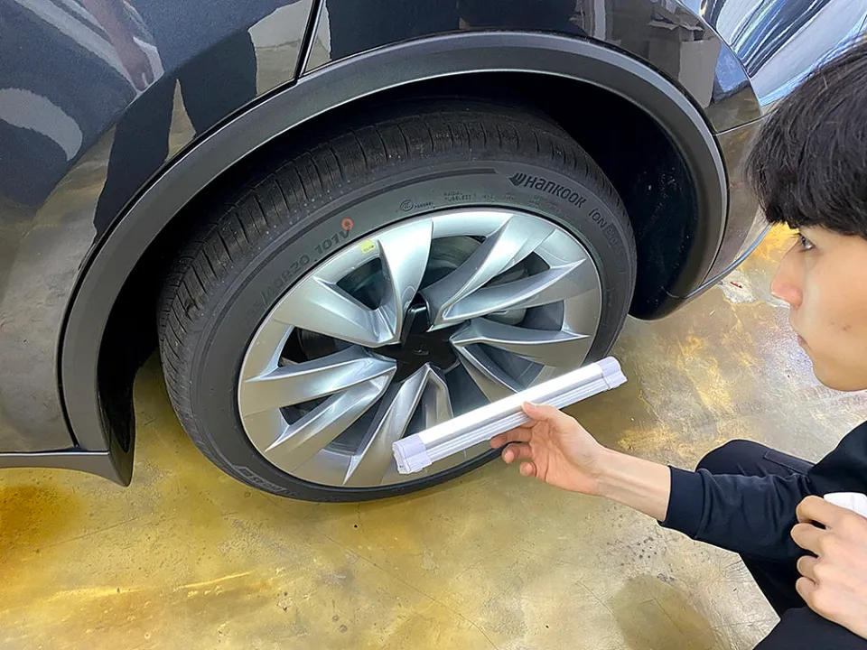 Tesla Model Yのカーフィルム施工事例｜費用目安・仕上がり 施工写真 5