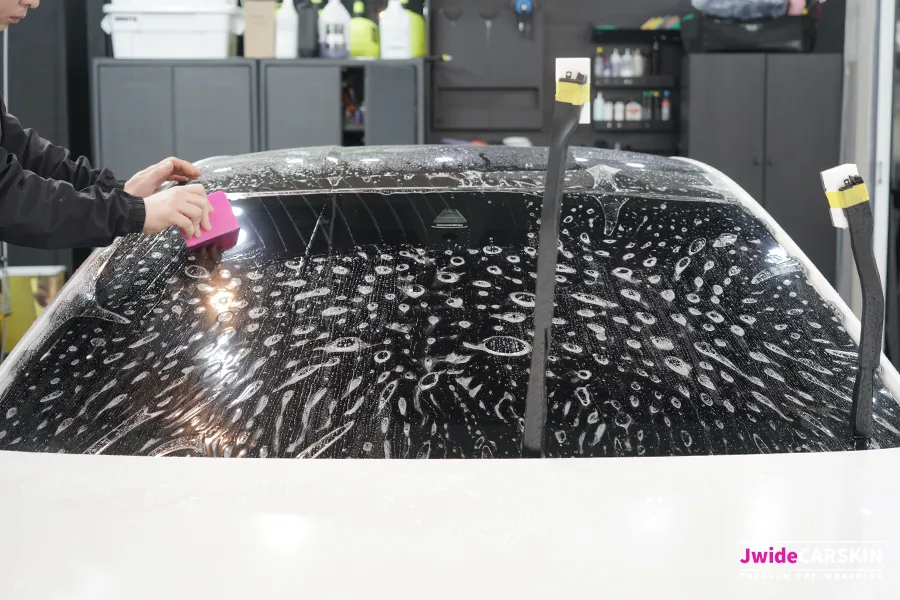BMW M2 F87 ppf - BMW M2 PPF Review: Ultimate Windshield Protection photo 3