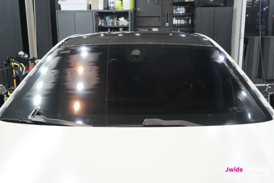 BMW M2 F87 ppf - BMW M2 PPF Review: Ultimate Windshield Protection photo 6