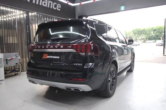 Kia Mohave The Master vinyl wrap - Kia Mohave The Master Vinyl Wrap Review: Cost & Results photo 4