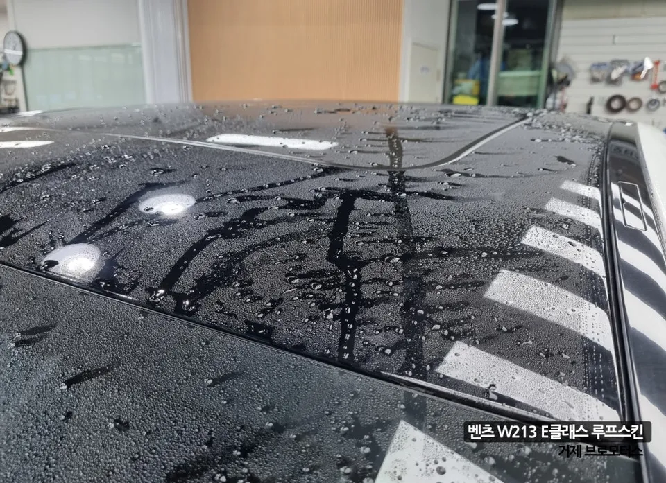 メルセデス・ベンツ Eクラス W213 PPF施工事例 施工写真 2-2