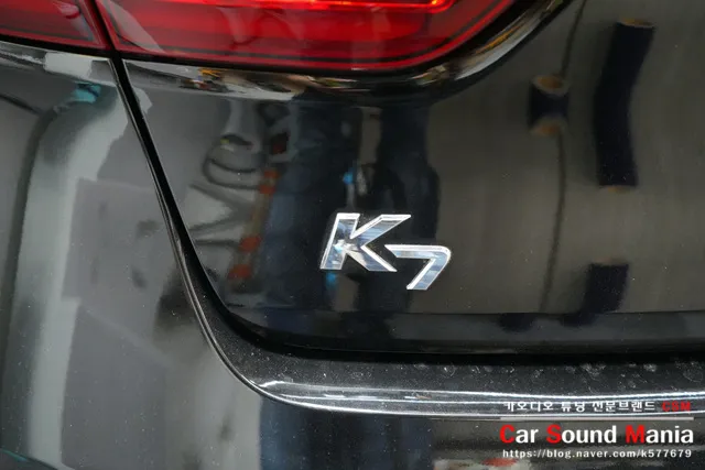 Kia K7のカーオーディオ施工事例 施工写真 1-1