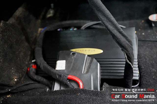 Kia K7のカーオーディオ施工事例 施工写真 1-3