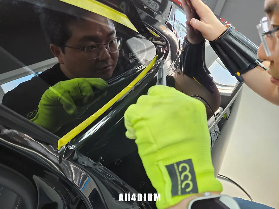 Hyundai Sonata DN8のカーラッピング事例|費用目安・仕上がり 施工写真 2-3