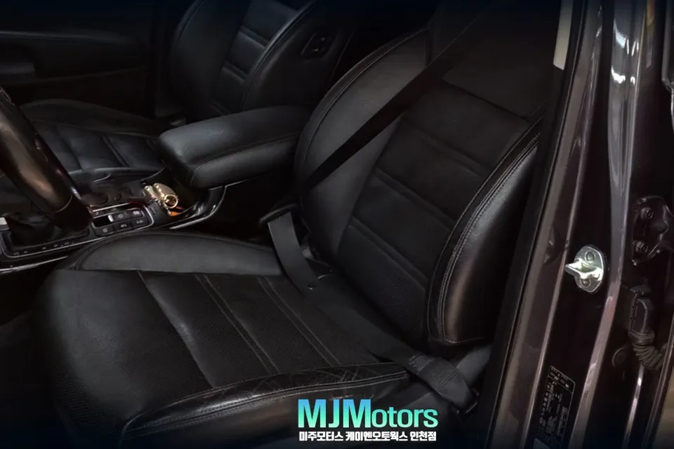 Kia Sorento seat ventilation - Kia Sorento Seat Ventilation & Heating Review — Enhanced Comfort photo 3