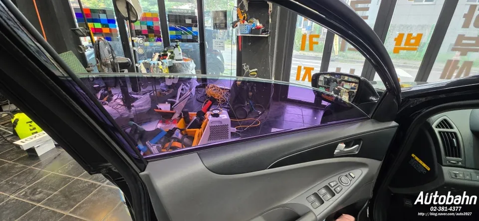 Hyundai Sonataのカーフィルム施工事例｜断熱・スモーク効果 施工写真 2-1