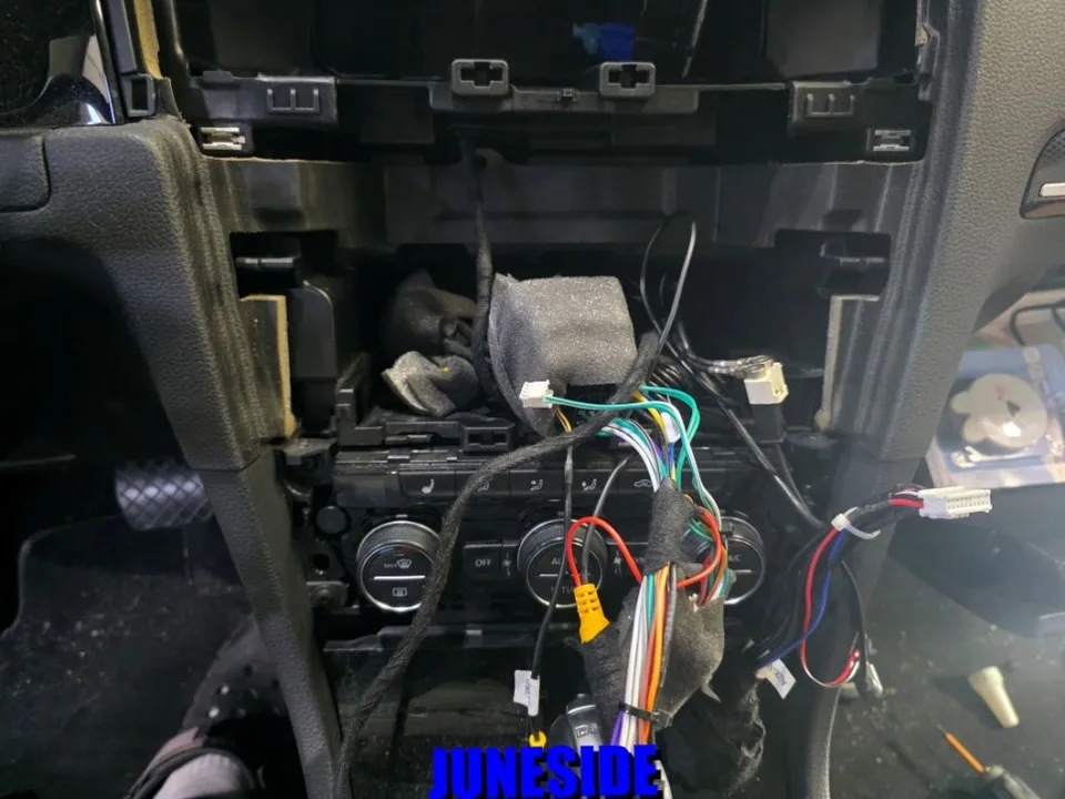 Volkswagen Golf android head unit - Volkswagen Golf CarPlay Retrofit Installation Review — Cost photo 3