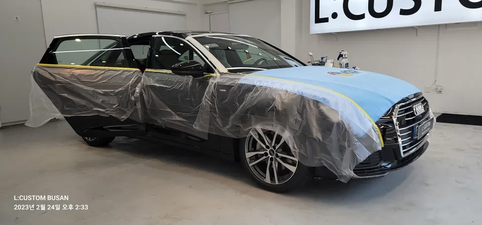 Audi A6のカーフィルム施工事例 施工写真 6