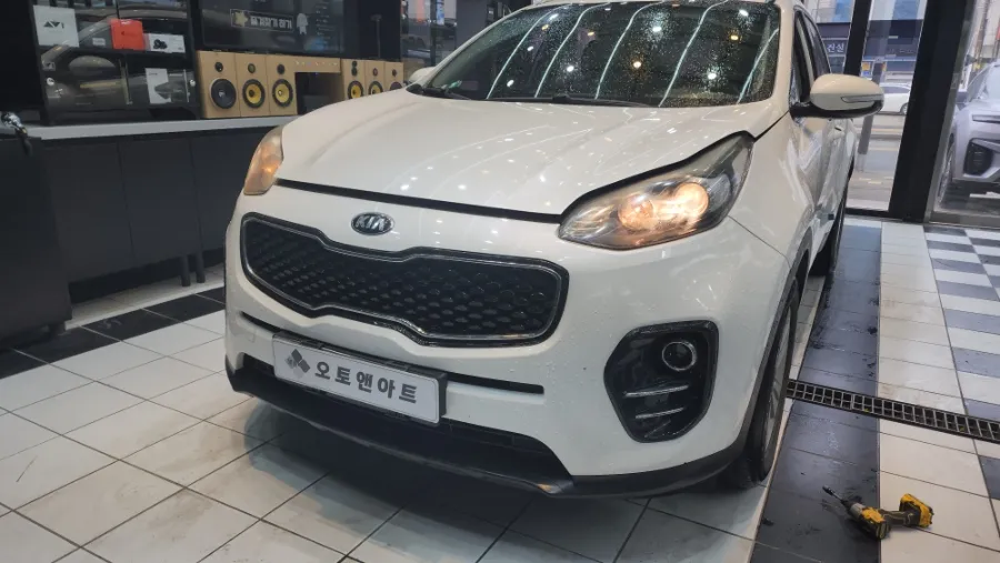 Kia Sportage QL Headlight Restoration Review photo 2