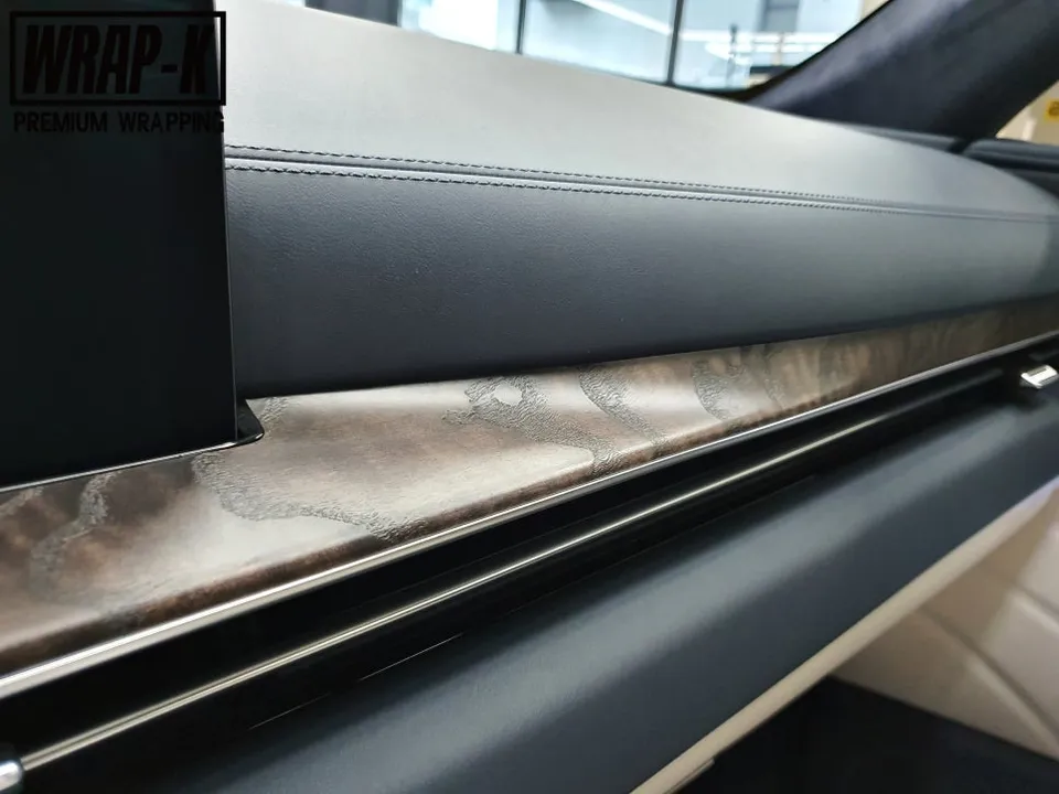 Genesis GV80 vinyl wrap - Genesis GV80 Interior Wrap Review: Natural Wood Feel photo 5