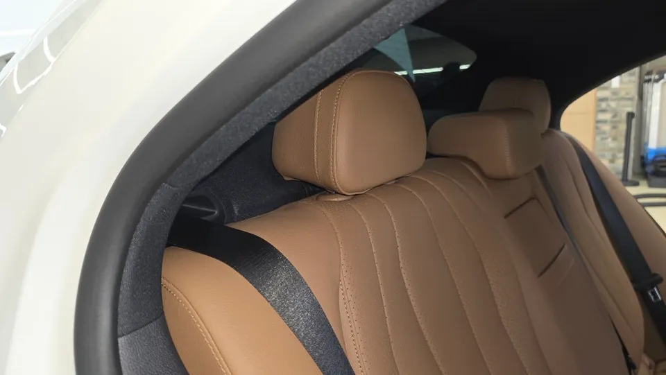 Mercedes-Benz E-Class W214 interior customization - Mercedes-Benz E-Class W214 Interior Customization Review photo 5