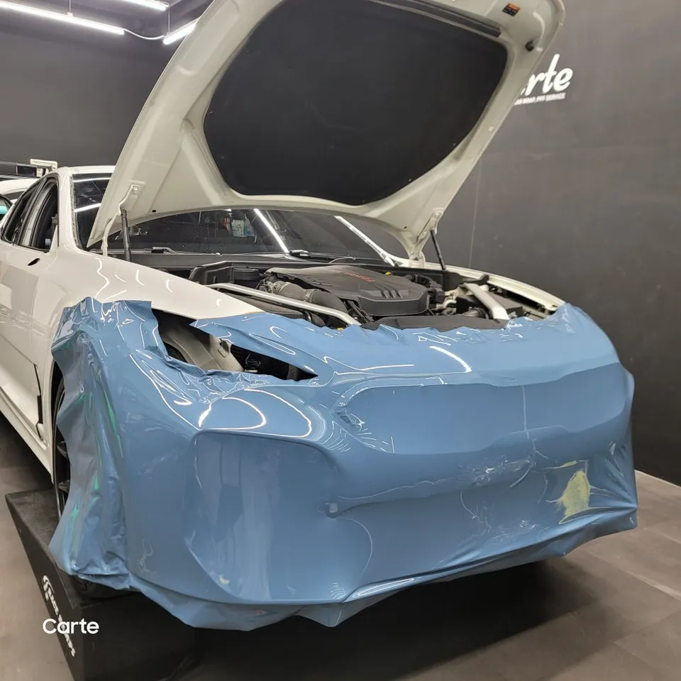 Kia Stingerのカーラッピング事例｜費用目安・仕上がり 施工写真 2-2