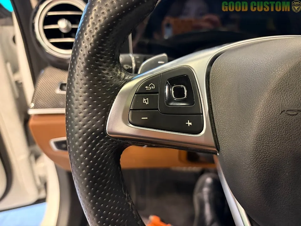 Mercedes-Benz Mercedes ambient lighting - Mercedes-Benz Ambient Lighting Review — Enhanced Interior Mood photo 4