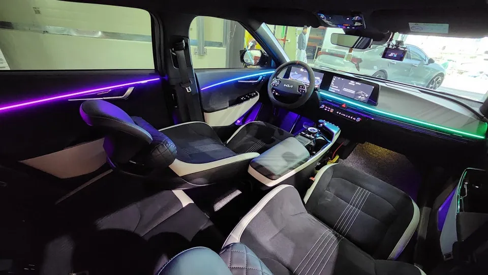 Kia EV6 ambient lighting - Kia EV6 Ambient Lighting Review: Cost & Installation photo 6