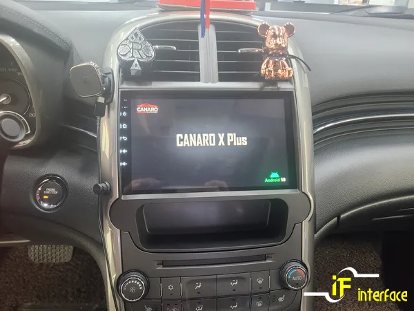 Chevrolet MalibuのAndroid Auto・CarPlay取付事例 施工写真 4