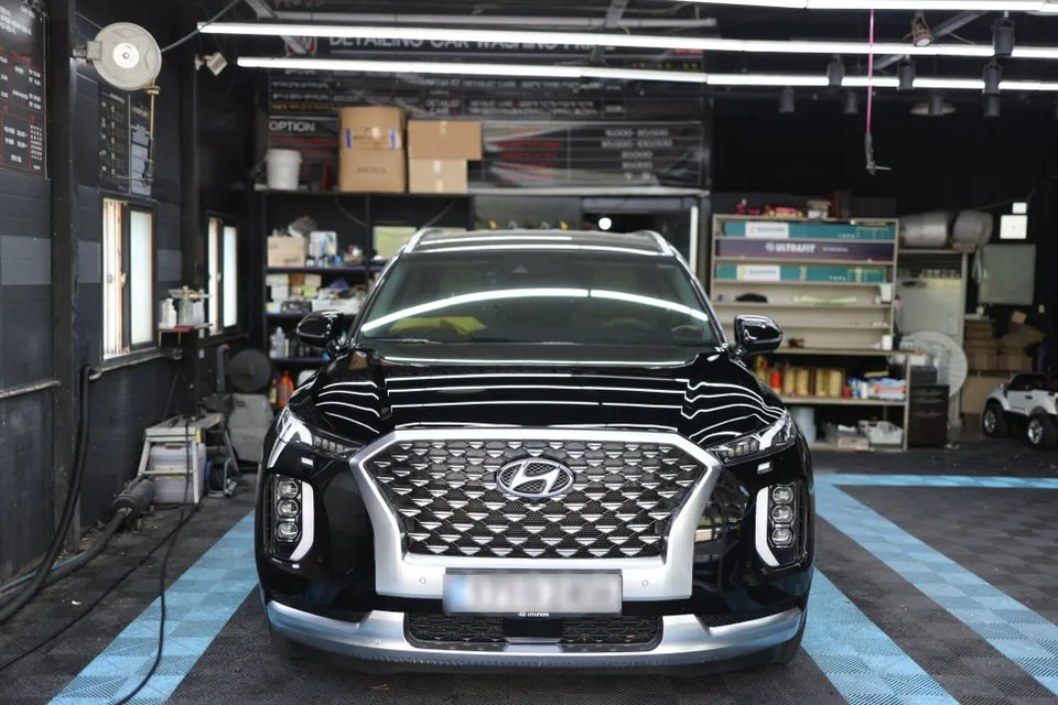 Hyundai Palisadeのガラスコーティング事例｜傷補修と仕上がり 写真