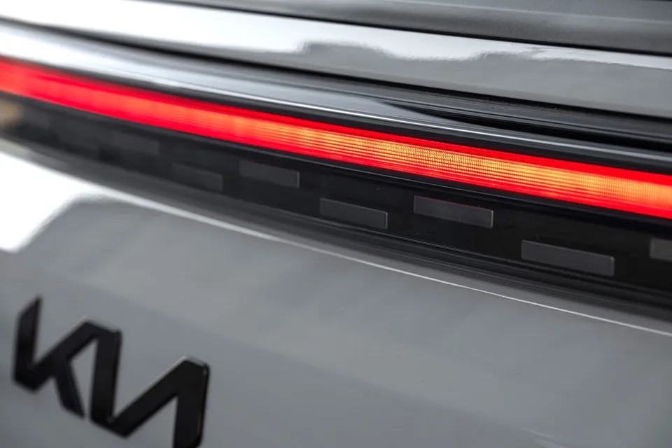 Kia Carnival KA4 Lighting Upgrade Review After