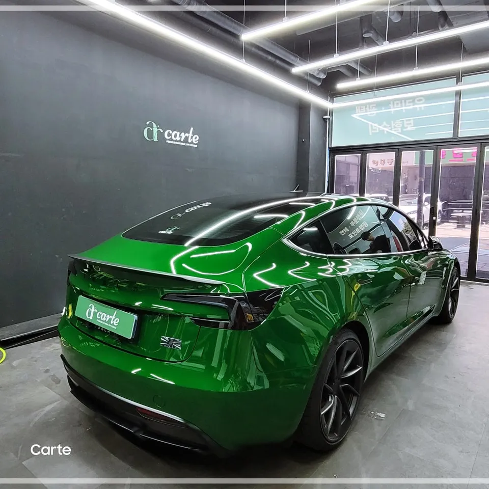 Tesla Cybertruck PPF施工事例|費用目安と仕上がり 施工写真 2-1