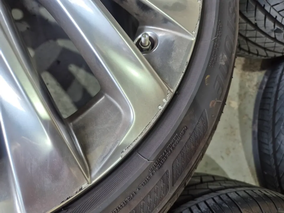 Lexus ES 300h wheel repair - Lexus ES 300h Wheel Repair & Powder Coating Review photo 6