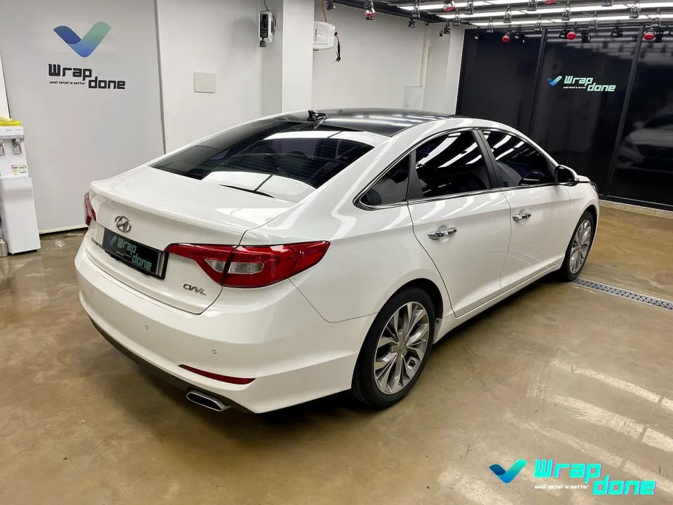 Hyundai Sonata LFのカーラッピング事例｜費用目安・注意点 施工写真 2-1