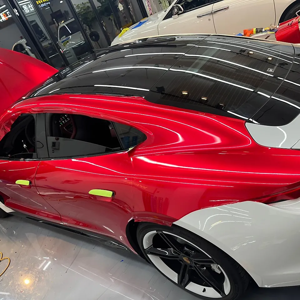 ポルシェ タイカン ラッピング事例|費用目安・仕上がり 施工写真 3-2