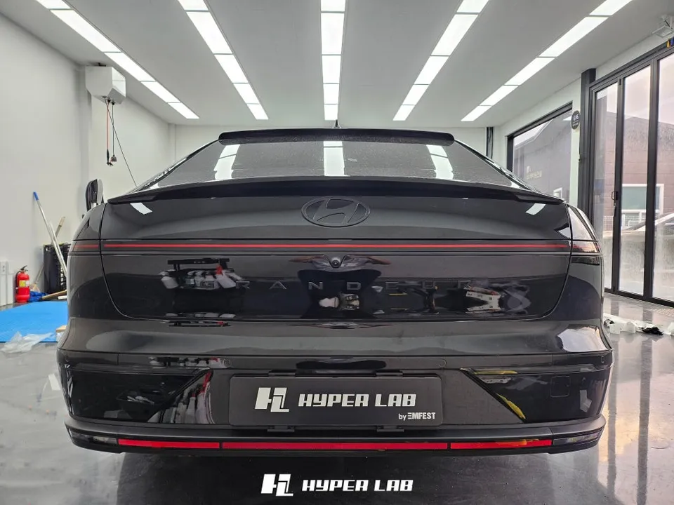Hyundai Azera PPF施工事例|費用目安と仕上がり 施工写真 2-3