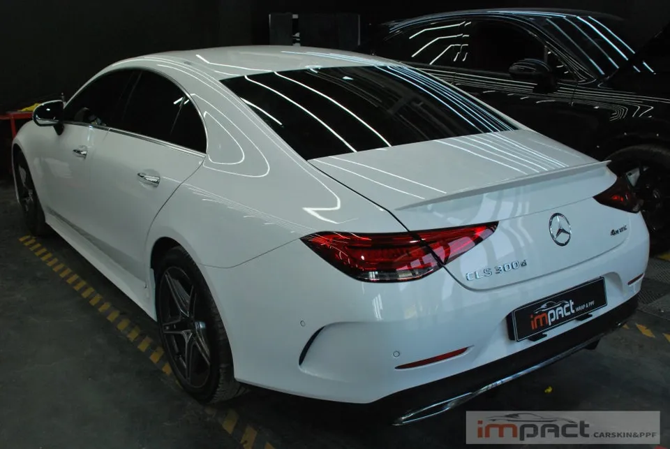 Mercedes-Benz CLSのカーラッピング事例｜費用目安・仕上がり 施工写真 4-1