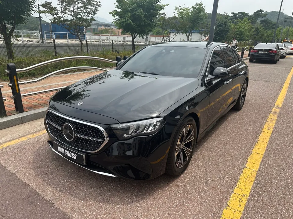 Mercedes-Benz Eクラス W214 PPF施工事例｜費用目安・仕上がり 写真